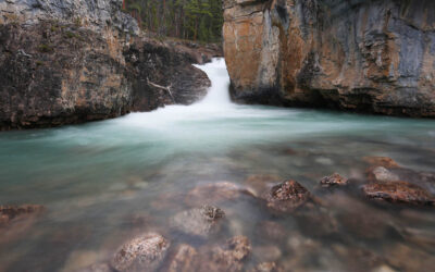 Best Canadian Rockies Waterfall Hikes